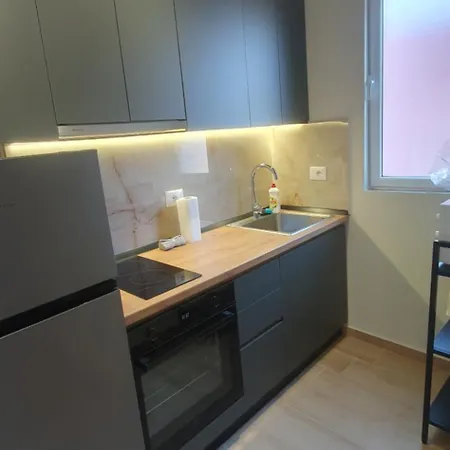 Charming Comfort * تيرانا