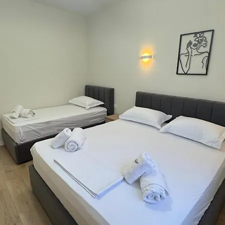 Charming Comfort Appartement Tirana