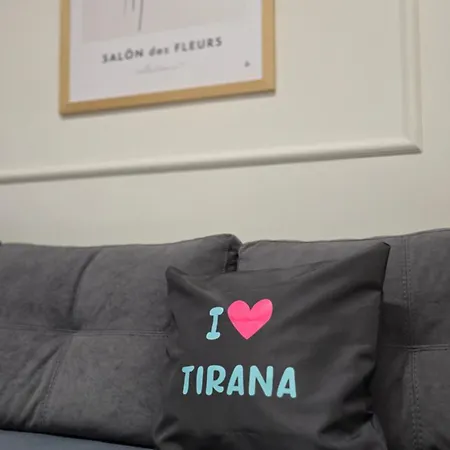 Charming Comfort Διαμέρισμα Τίρανα