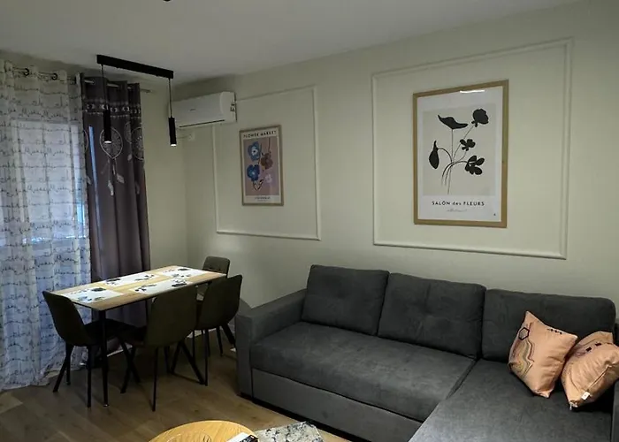 Charming Comfort * Tirana