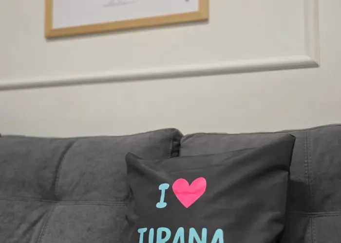 Charming Comfort Appartement Tirana